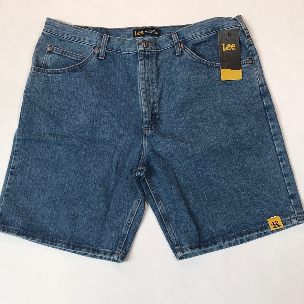 MEN’S REGULAR FIT SHORT IN PEPPERSTONE (42)